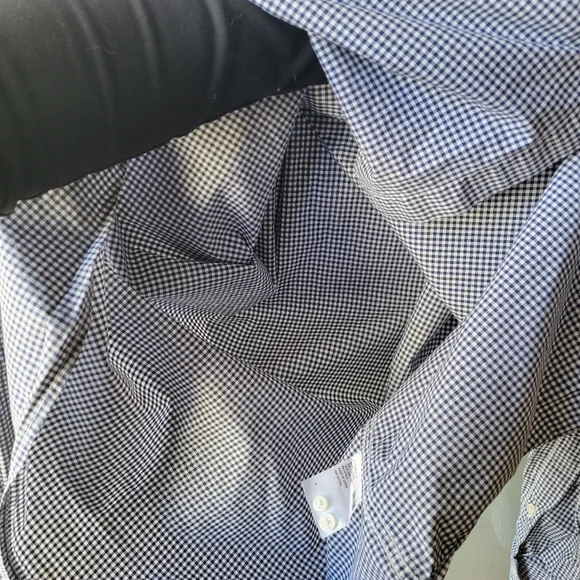 Uniqlo Checkered Shirt Mens Medium Navy Blue White Long Sleeve Check 100% Cotton - Picture 11 of 12
